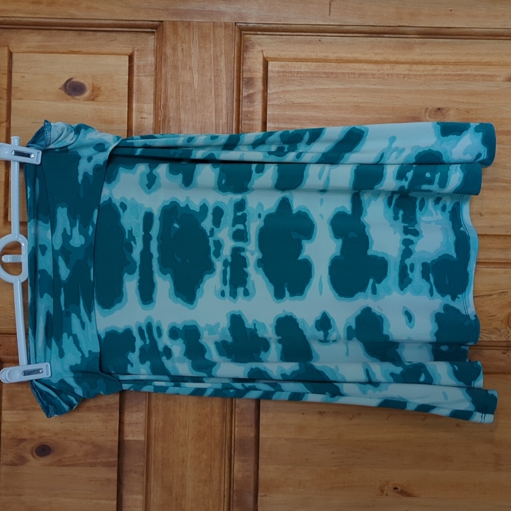 Teal and white skirt